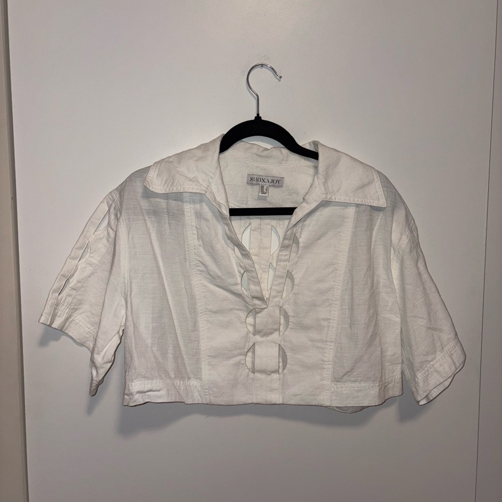 Shona Joy Birdie Scallop Cropped Shirt - Picture 2 of 7